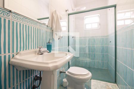 Casa à venda com 580m², 5 quartos e 4 vagasBanheiro - Churrasqueira 