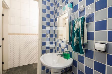 Casa à venda com 580m², 5 quartos e 4 vagasBanheiro - Edícula 