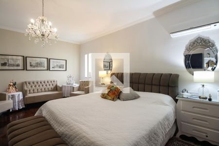 Casa à venda com 580m², 5 quartos e 4 vagasSuíte 4