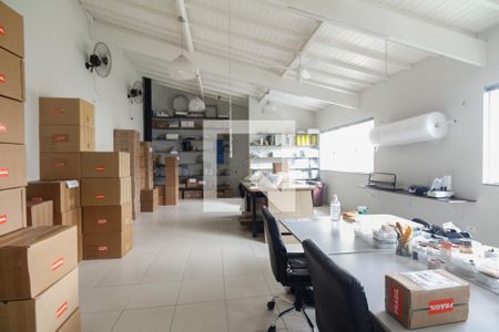 Casa à venda com 580m², 5 quartos e 4 vagasSalão de Festas 