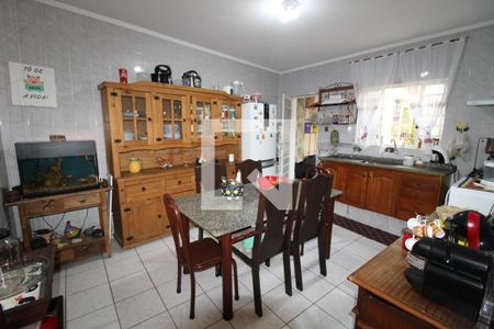 Casa à venda com 190m², 4 quartos e 2 vagasCozinha 2