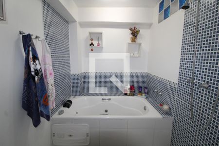 Casa à venda com 190m², 4 quartos e 2 vagasBanheiro