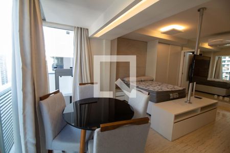 Studio para alugar com 43m², 1 quarto e 1 vagaSala de Jantar Studio