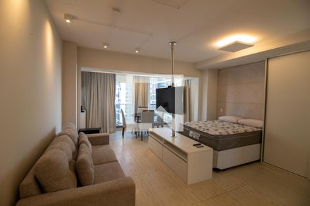 Studio de kitnet/studio para alugar com 1 quarto, 43m² em Brooklin Paulista, São Paulo