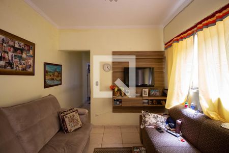 Casa à venda com 100m², 4 quartos e 2 vagasSala