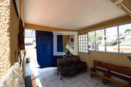 Casa à venda com 100m², 4 quartos e 2 vagasTerraço