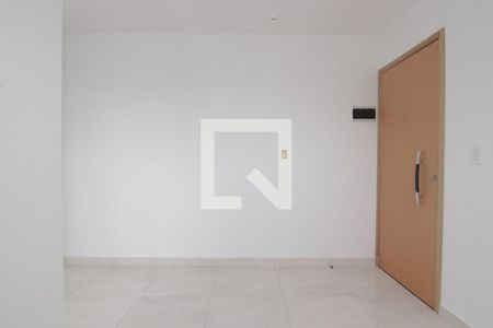 Sala de apartamento para alugar com 2 quartos, 40m² em Vila Paranagua, São Paulo