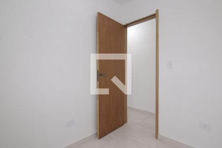 Quarto 1 de apartamento para alugar com 2 quartos, 40m² em Vila Paranagua, São Paulo