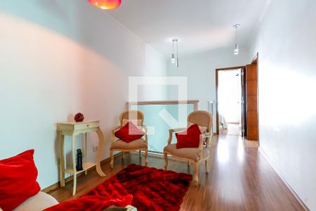 Casa à venda com 200m², 4 quartos e 8 vagasHall Quartos