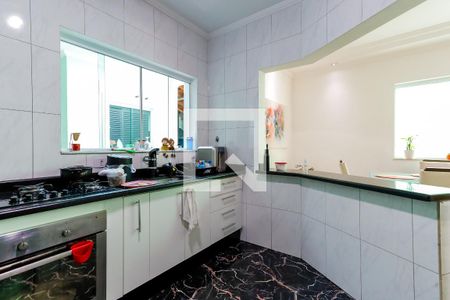 Casa à venda com 200m², 4 quartos e 8 vagasCozinha