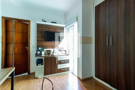 Casa à venda com 200m², 4 quartos e 8 vagasQuarto 4