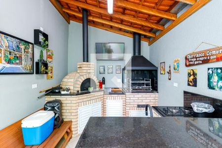 Casa à venda com 200m², 4 quartos e 8 vagasChurrasqueira
