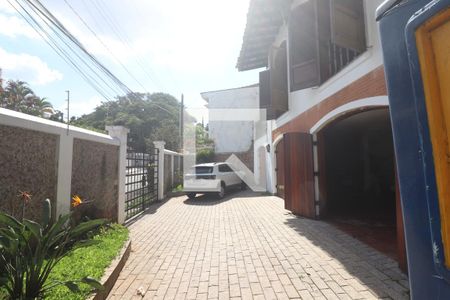 Casa à venda com 460m², 4 quartos e 7 vagasGaragem