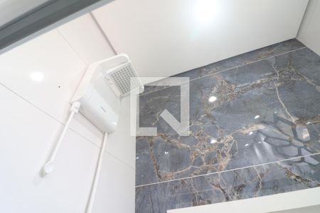 Casa à venda com 460m², 4 quartos e 7 vagasBanheiro Quarto 2