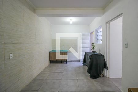 Sala e Cozinha de casa para alugar com 1 quarto, 26m² em Vila Josefina, Jundiaí