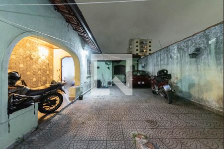 Casa à venda com 195m², 3 quartos e 3 vagasQuintal