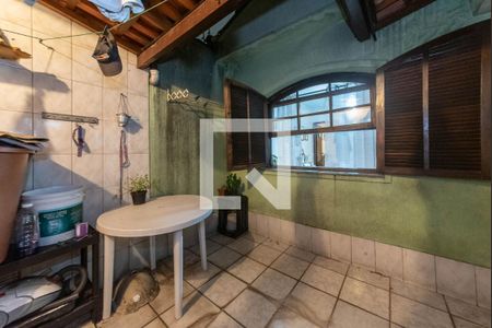 Casa à venda com 195m², 3 quartos e 3 vagasLavanderia
