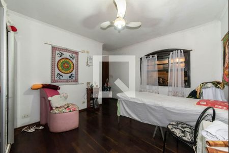 Casa à venda com 195m², 3 quartos e 3 vagasQuarto 2