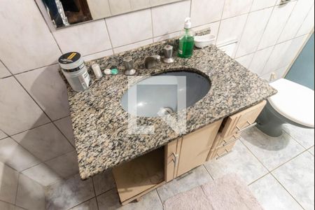 Casa à venda com 195m², 3 quartos e 3 vagasBanheiro da Suíte