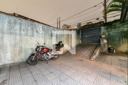 Casa à venda com 195m², 3 quartos e 3 vagasQuintal