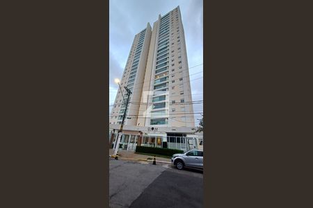 Fachada de apartamento para alugar com 3 quartos, 107m² em Vila Lúcia Elvira, São Paulo