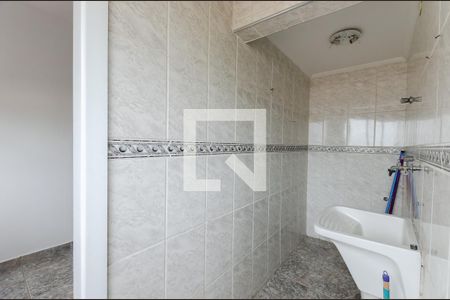 Apartamento para alugar com 200m², 3 quartos e 1 vagaÁrea de serviço