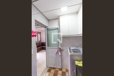 Casa à venda com 90m², 2 quartos e 2 vagas Casa à venda com 90m², 2 quartos e 2 vagasÁrea de Serviço