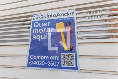 Casa à venda com 90m², 2 quartos e 2 vagas Casa à venda com 90m², 2 quartos e 2 vagasPlaquinha