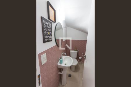 Casa à venda com 90m², 2 quartos e 2 vagas Casa à venda com 90m², 2 quartos e 2 vagasLavabo