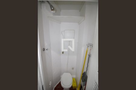 Apartamento à venda com 104m², 3 quartos e sem vagaBanheiro de serviço