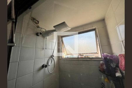 Apartamento à venda com 64m², 2 quartos e 1 vagaChuveiro