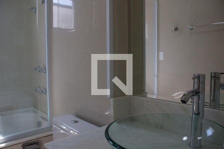 Casa para alugar com 200m², 3 quartos e 4 vagasBanheiro