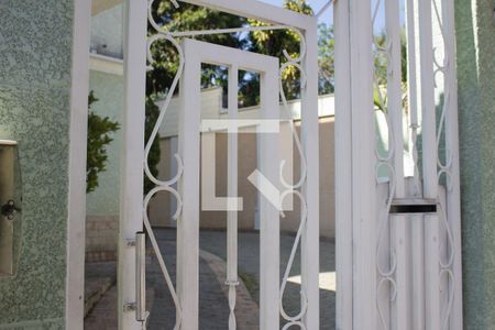 Casa para alugar com 200m², 3 quartos e 4 vagasFachada