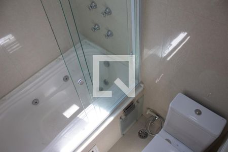 Casa para alugar com 200m², 3 quartos e 4 vagasBanheiro