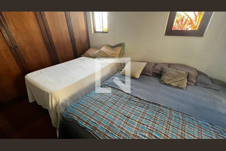 Casa à venda com 385m², 4 quartos e 5 vagasQuarto 1