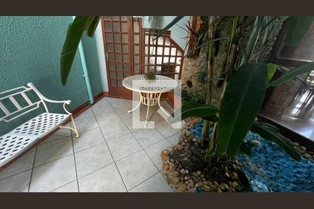 Casa à venda com 385m², 4 quartos e 5 vagasÁrea comum