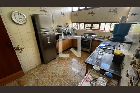 Casa à venda com 385m², 4 quartos e 5 vagasCozinha