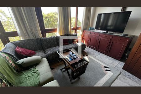 Casa à venda com 385m², 4 quartos e 5 vagasQuarto 4