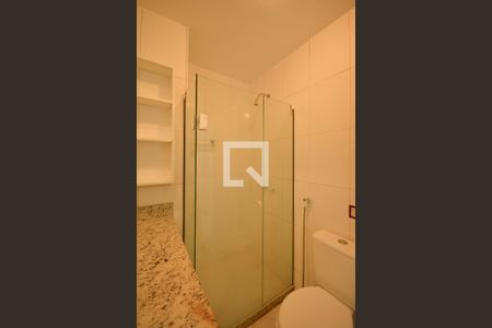 Banheiro  de apartamento para alugar com 2 quartos, 80m² em Botafogo, Rio de Janeiro