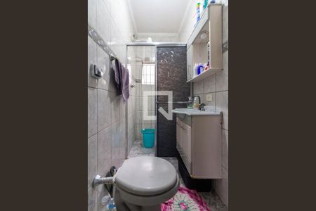 Casa à venda com 243m², 4 quartos e 2 vagasBanheiro Quarto 1 - Suite