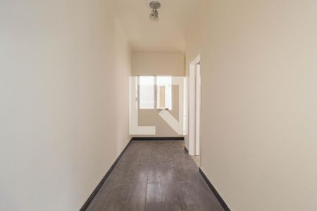 Corredor de casa para alugar com 2 quartos, 180m² em Vila Regente Feijó, São Paulo