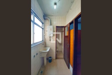 Apartamento para alugar com 70m², 3 quartos e 1 vagaÁrea de Serviço