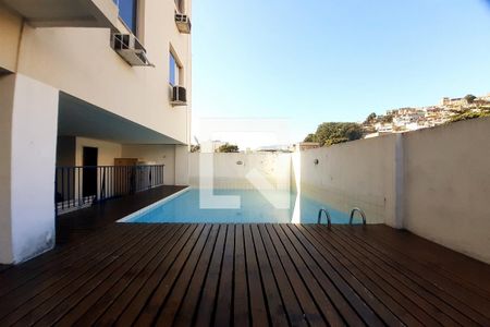 Apartamento para alugar com 70m², 3 quartos e 1 vagaÁrea comum - Piscina