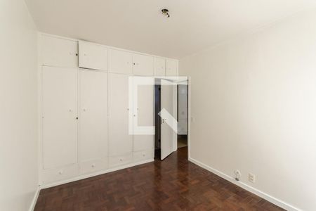 Apartamento para alugar com 70m², 2 quartos e 1 vagaSuíte