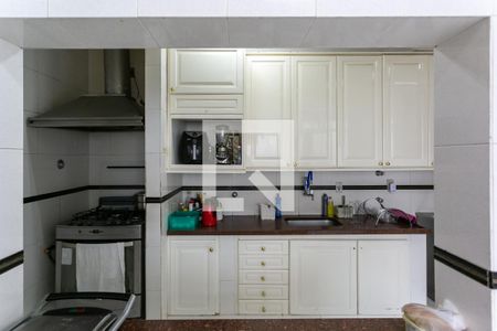 Apartamento à venda com 240m², 4 quartos e 2 vagasCozinha