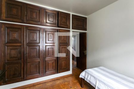 Apartamento à venda com 240m², 4 quartos e 2 vagasQuarto 2