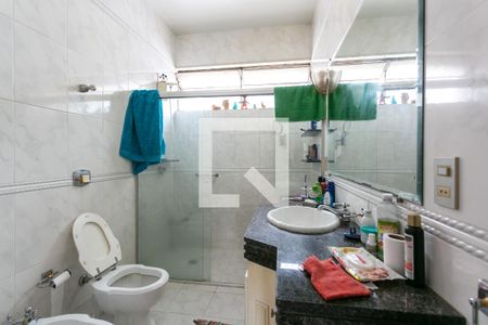 Apartamento à venda com 240m², 4 quartos e 2 vagasBanheiro