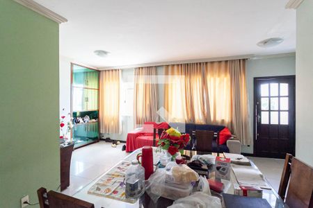 Sala  de apartamento à venda com 6 quartos, 500m² em Prado, Belo Horizonte