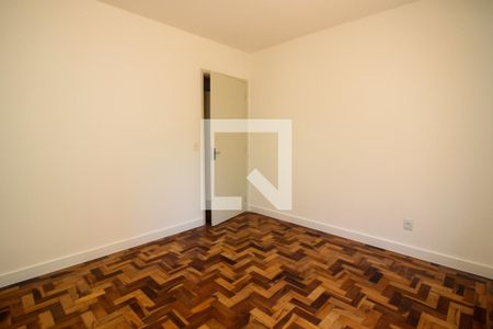 Quarto de apartamento para alugar com 1 quarto, 42m² em Azenha, Porto Alegre