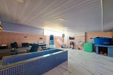 Apartamento para alugar com 220m², 3 quartos e sem vagaTerraço